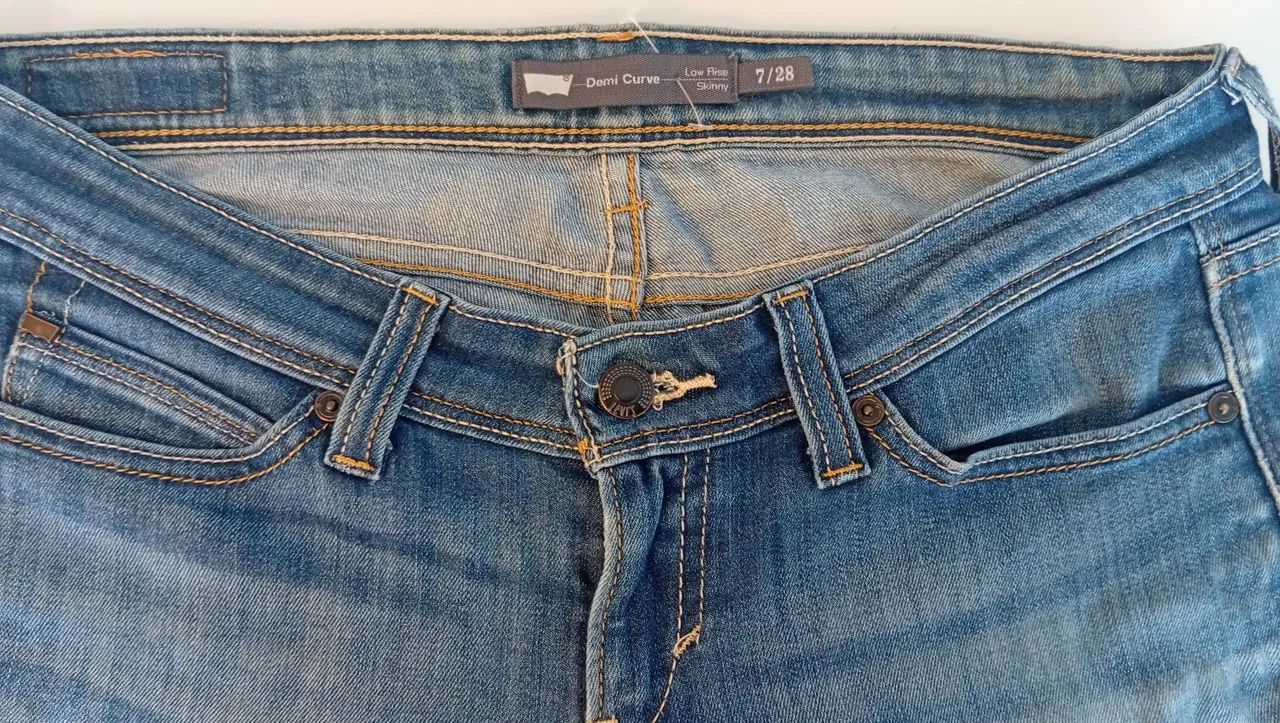 Calça Levi's Demi Curve 