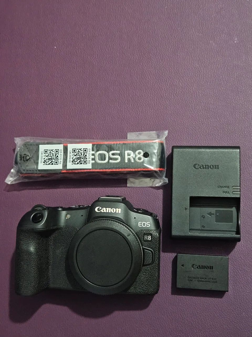 Canon r8 usada conservada