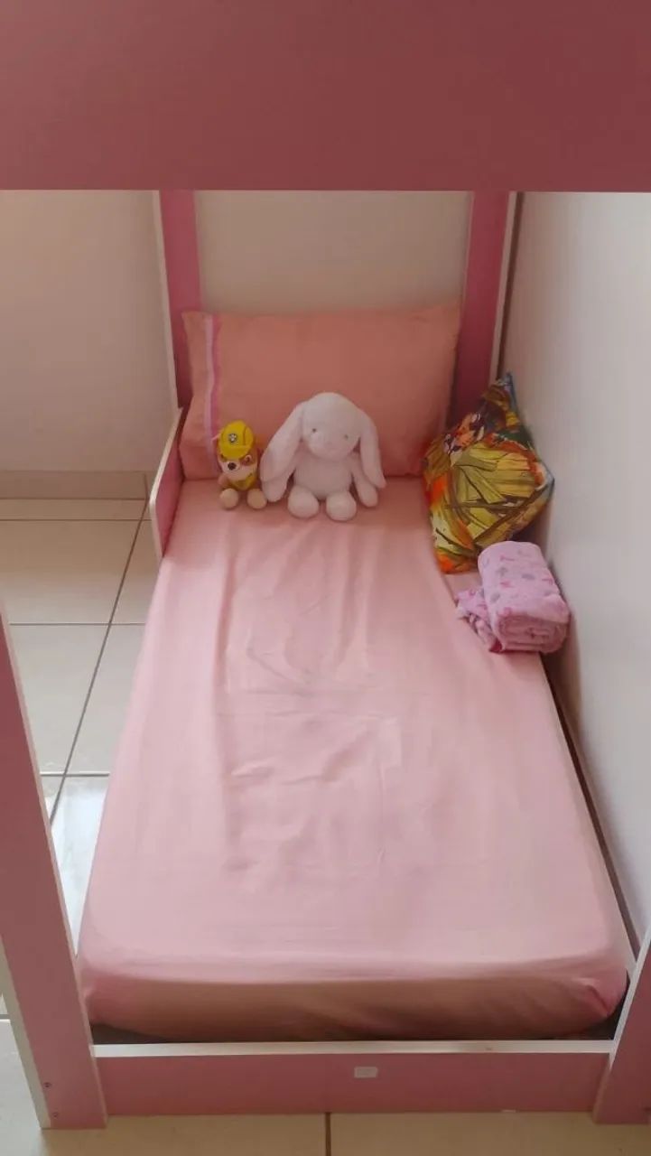 CAMA INFANTIL CASINHA ROSA
