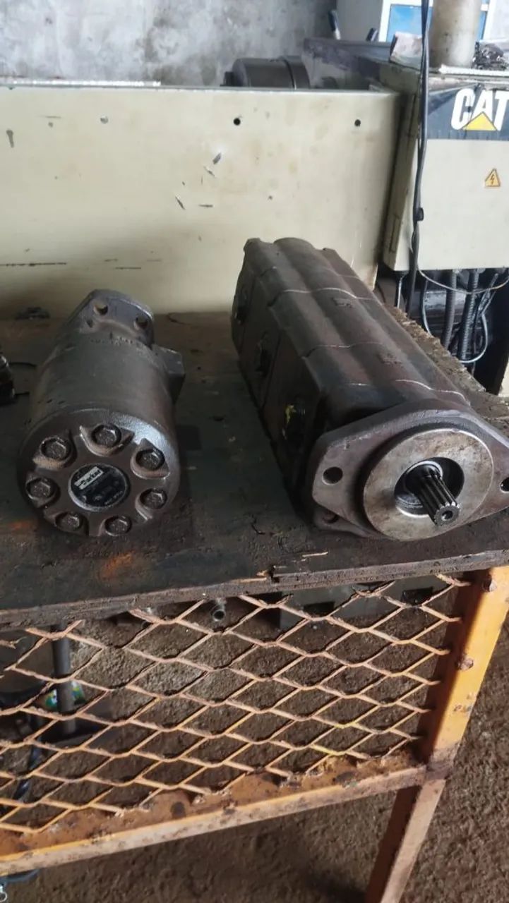 Motor hidráulico e bomba