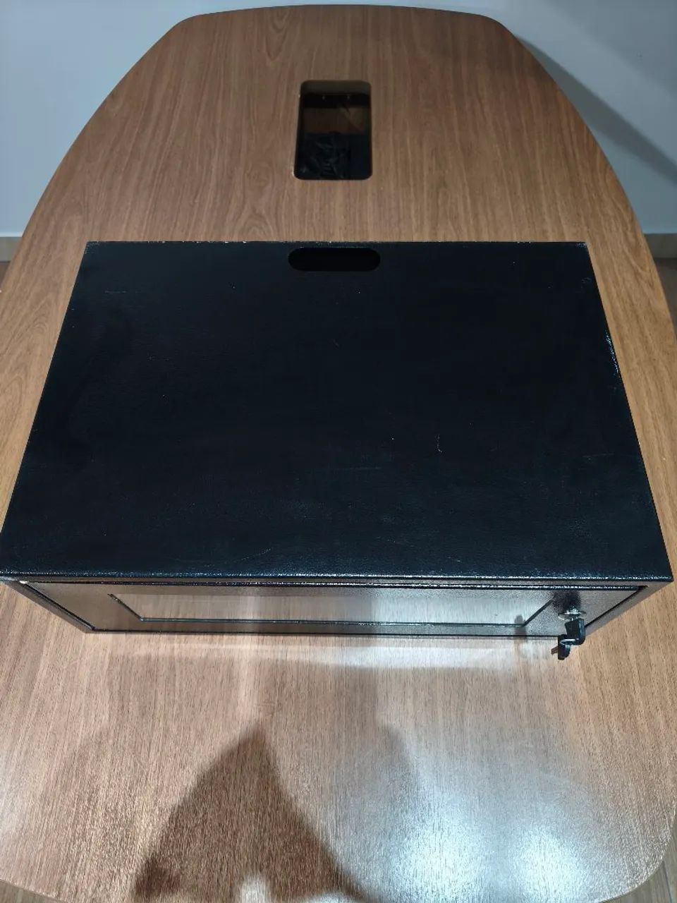 Rack de TI ou CFTV de parede com chave e bandeja - Foto 3