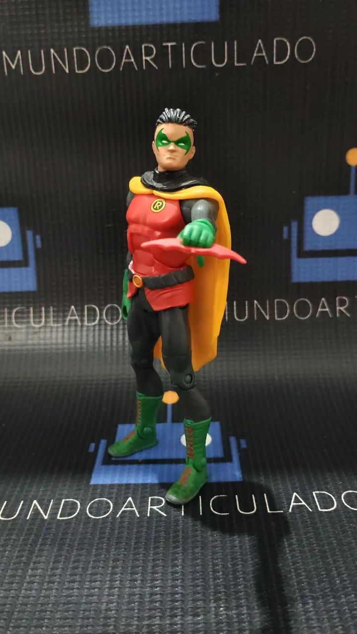 Robin Damian Wayne Signature DC Universe Classics Mattel