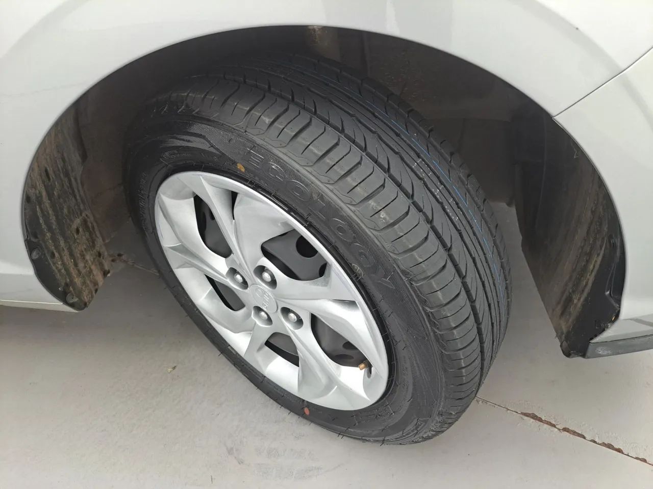 Hyundai HB20 Sense Plus 1.0 Flex 12V Mec., foto 13 de 18