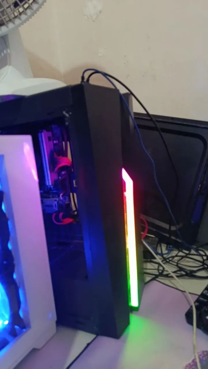 Amd 3 3200G + 16 de RAM ddr4 ra jogos.