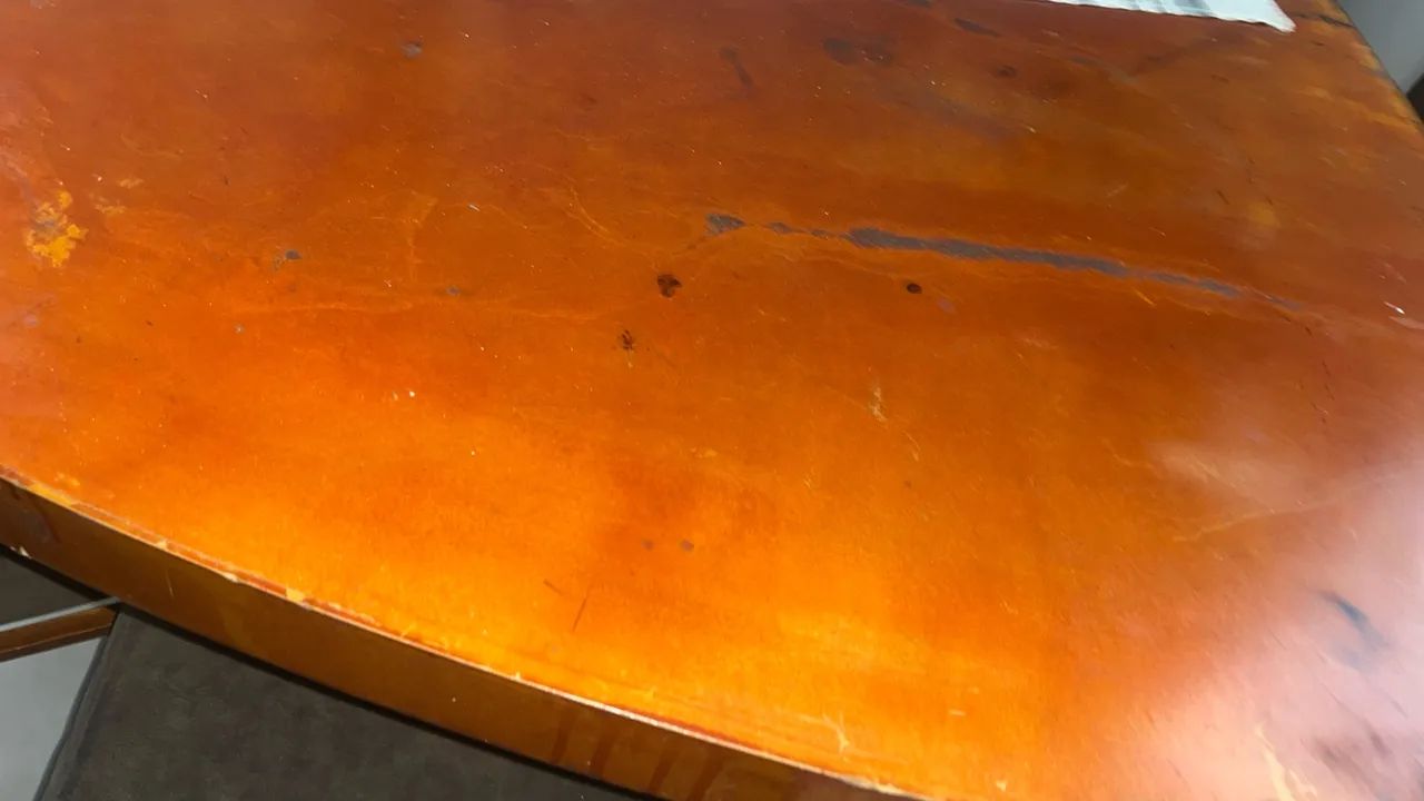 Vendo Mesa Com 6 cadeiras - Foto 4