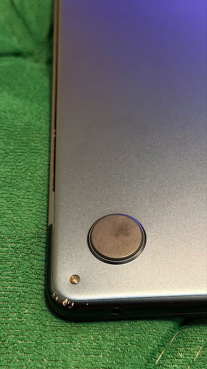 Macbook Air M2 8GB 256gb SSS 2022 - 86% bateria (apenas retirada