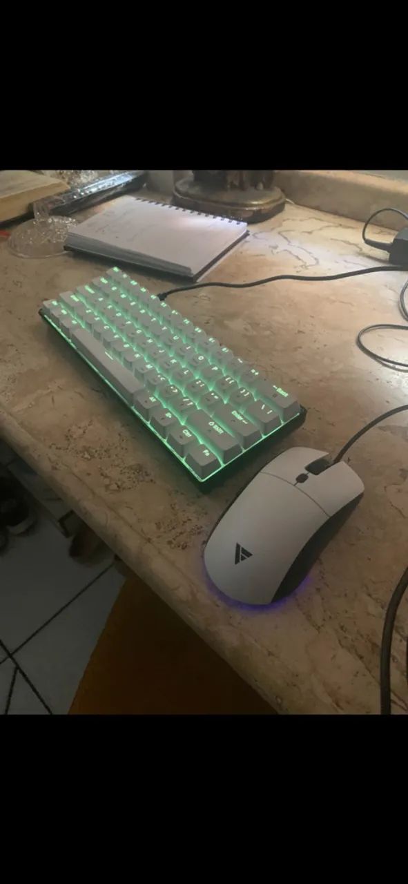 Mouse e teclado gamer 