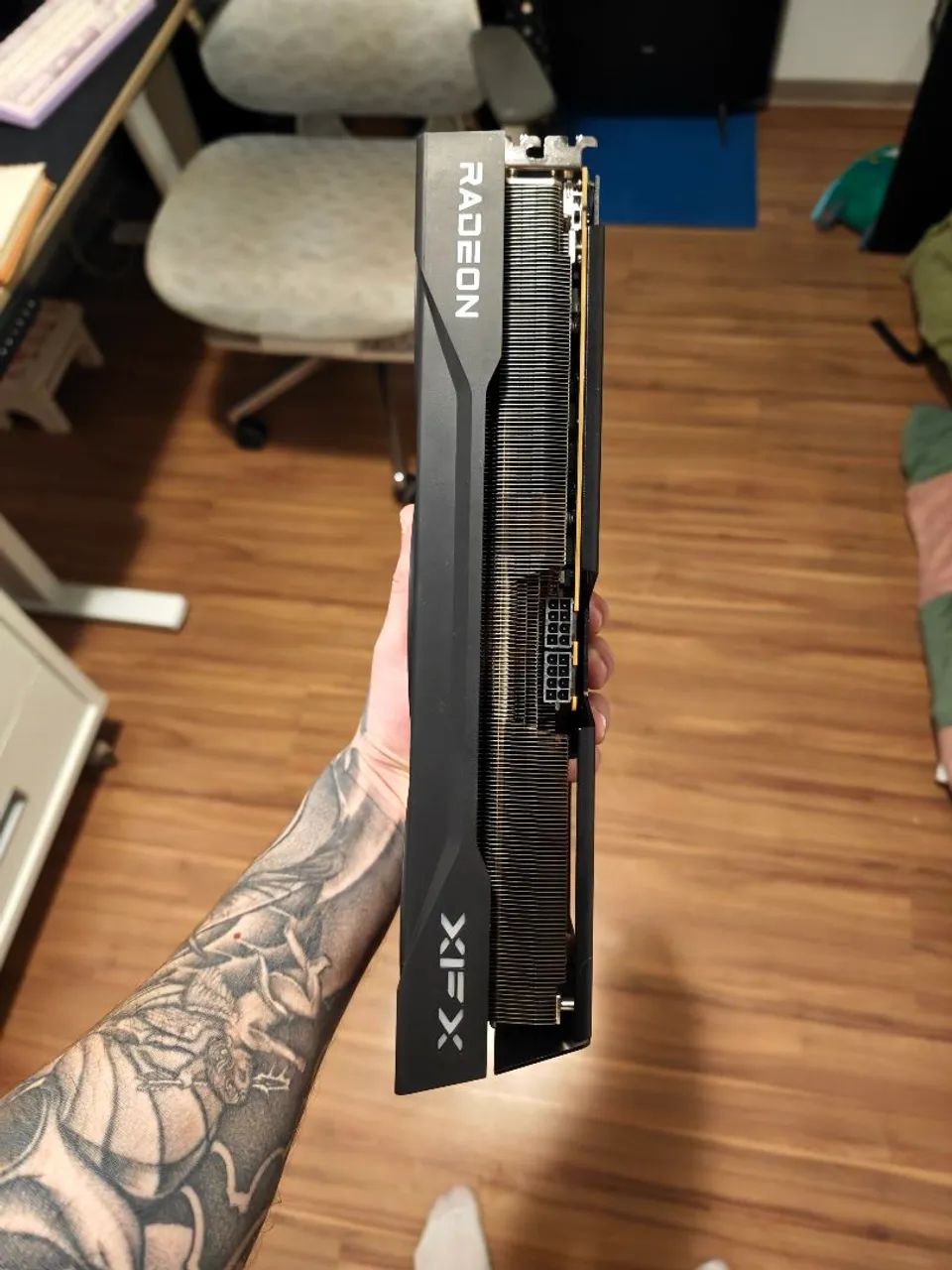 RX 9070 XT - Foto 4