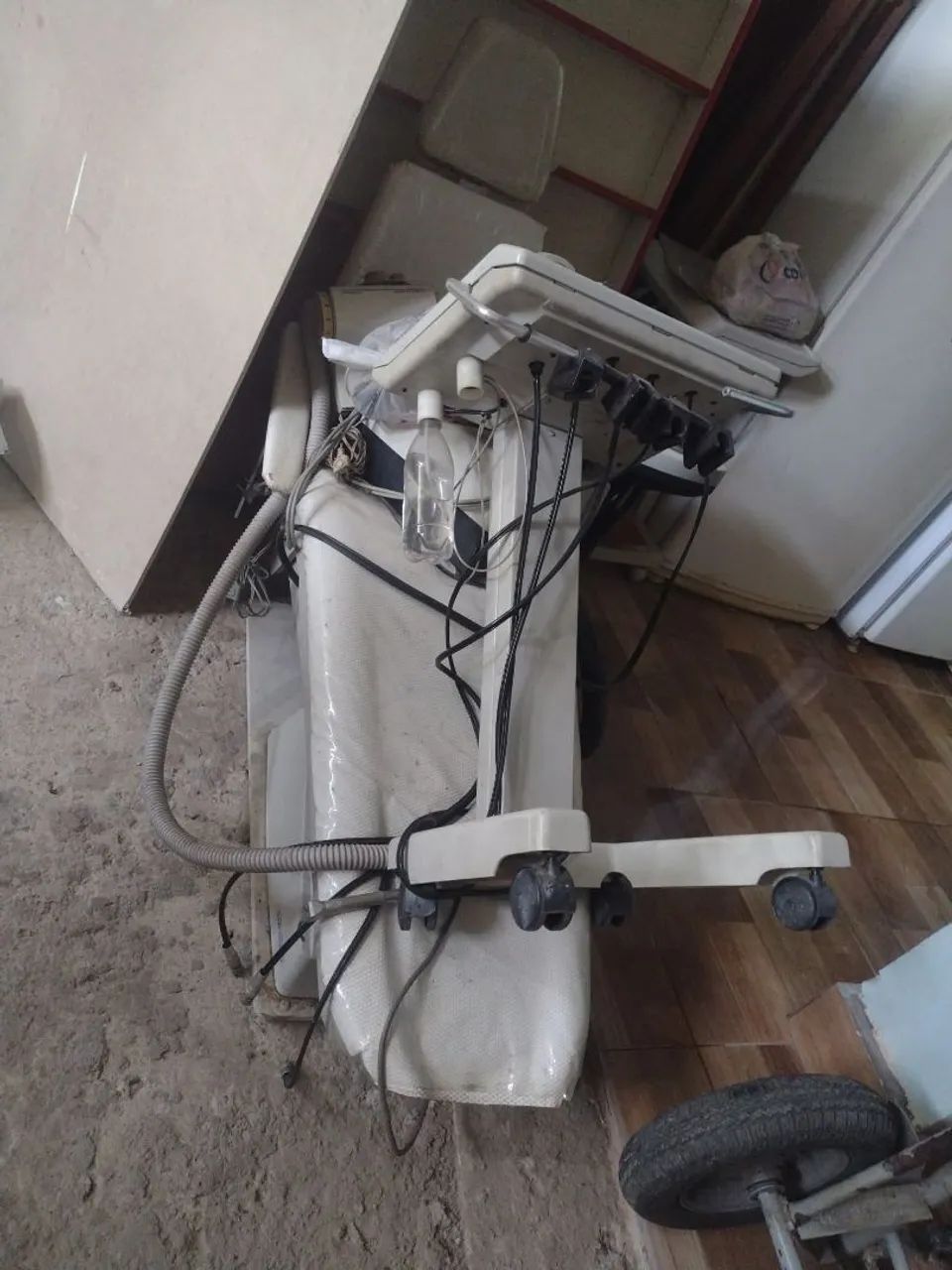 Cadeira elétrica completa para dentista  - Foto 3