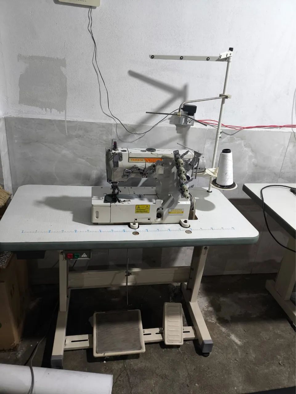 Máquina de costura  - Foto 2
