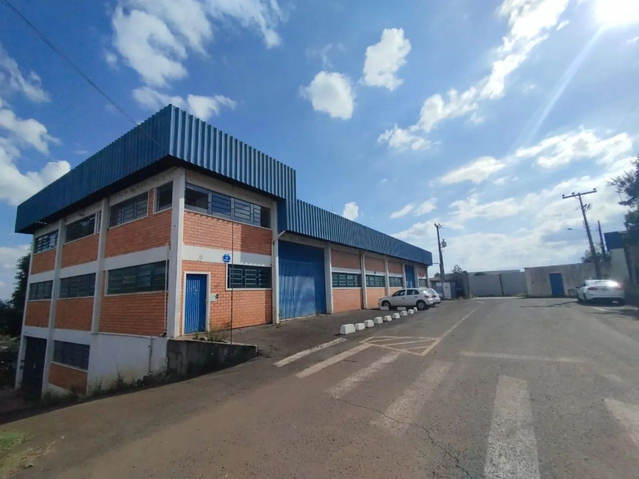 Barracão para Locação - 1.100m² Próximo à Rodovia - Foto 4
