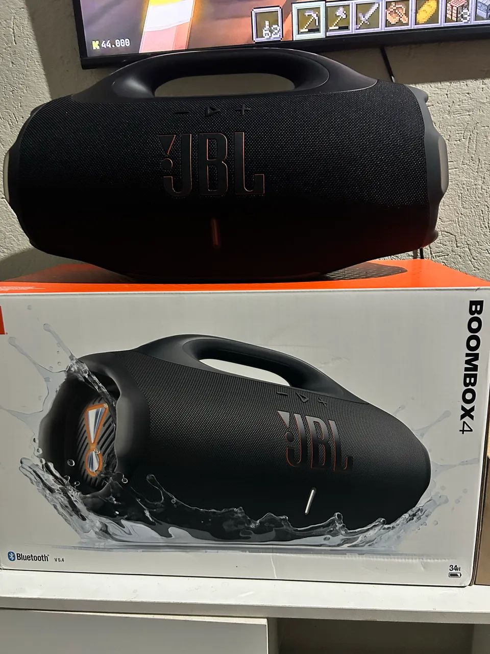 JBL boombox 4 