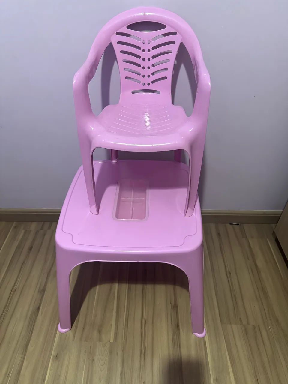Mesa e cadeira infantil - Foto 3