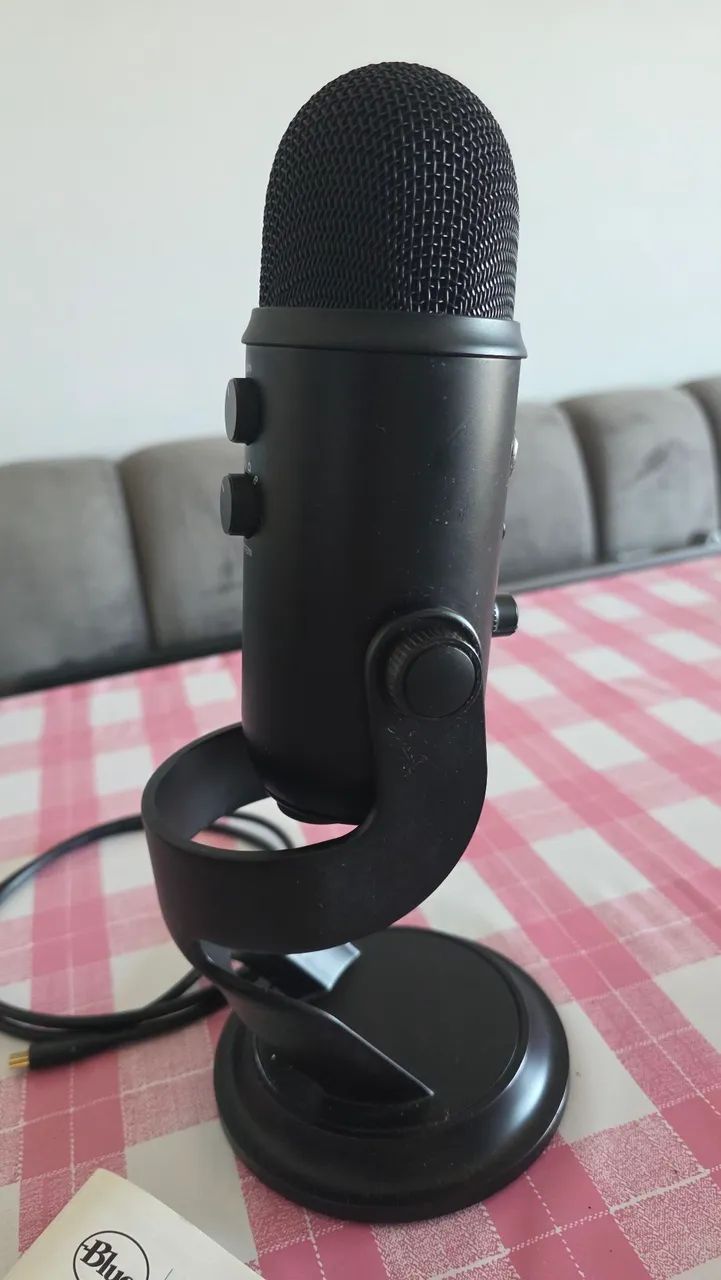 Microfone Blue Yeti - defeito na entrada USB - Foto 3