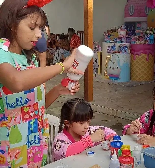 130 animadora de festa infantil 