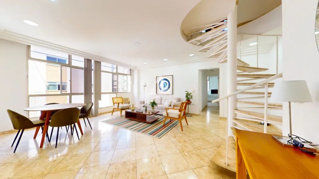 Cobertura Duplex Reformada com Piscina e Vista em São Conrado  4 Quartos e 194m²!