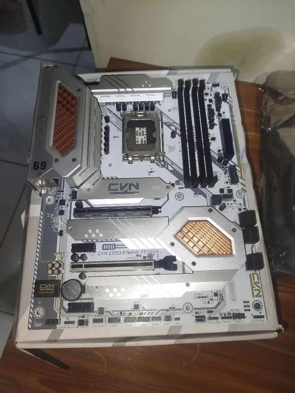 Placa mãe z690 Frozen gamig v21 - Foto 3