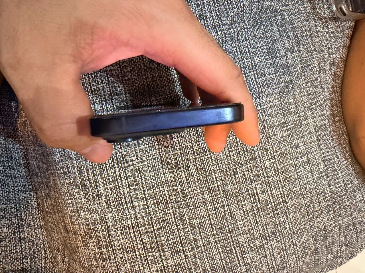 iPhone 15 Pro - Foto 2