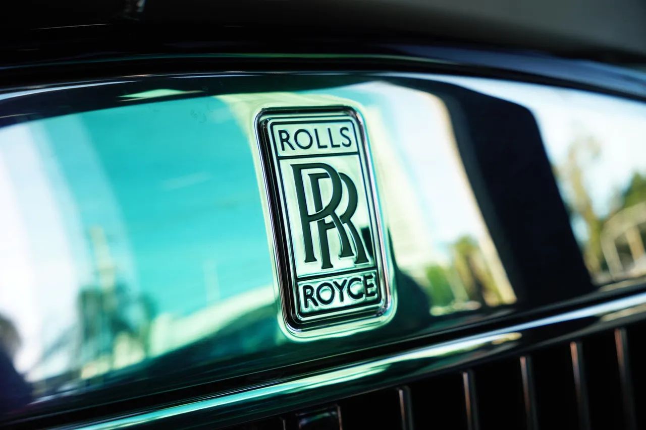 Rolls-Royce Cullinan 6.7 V12 Aut., foto 9 de 19