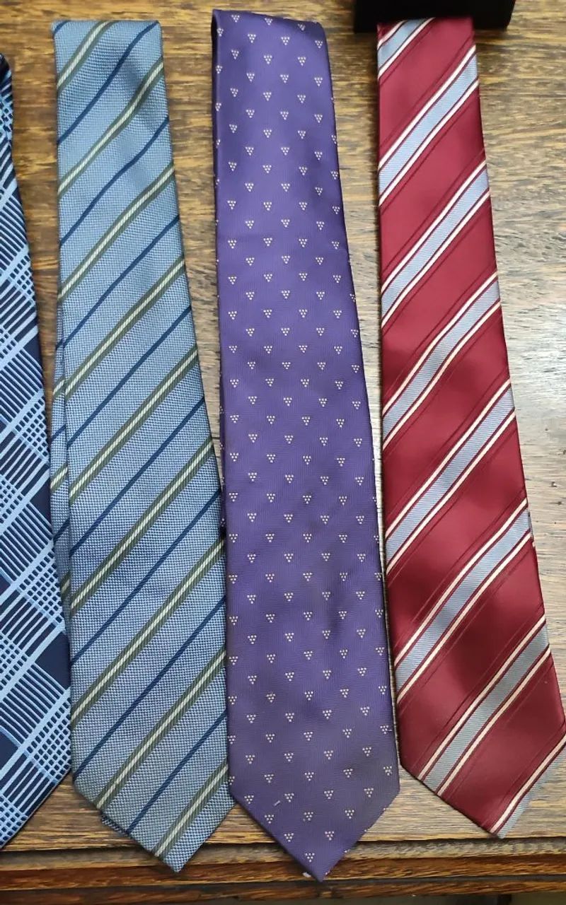 Kit 6 Gravatas Sociais Masculinas Elegantes - Ótimo Estado - Foto 3