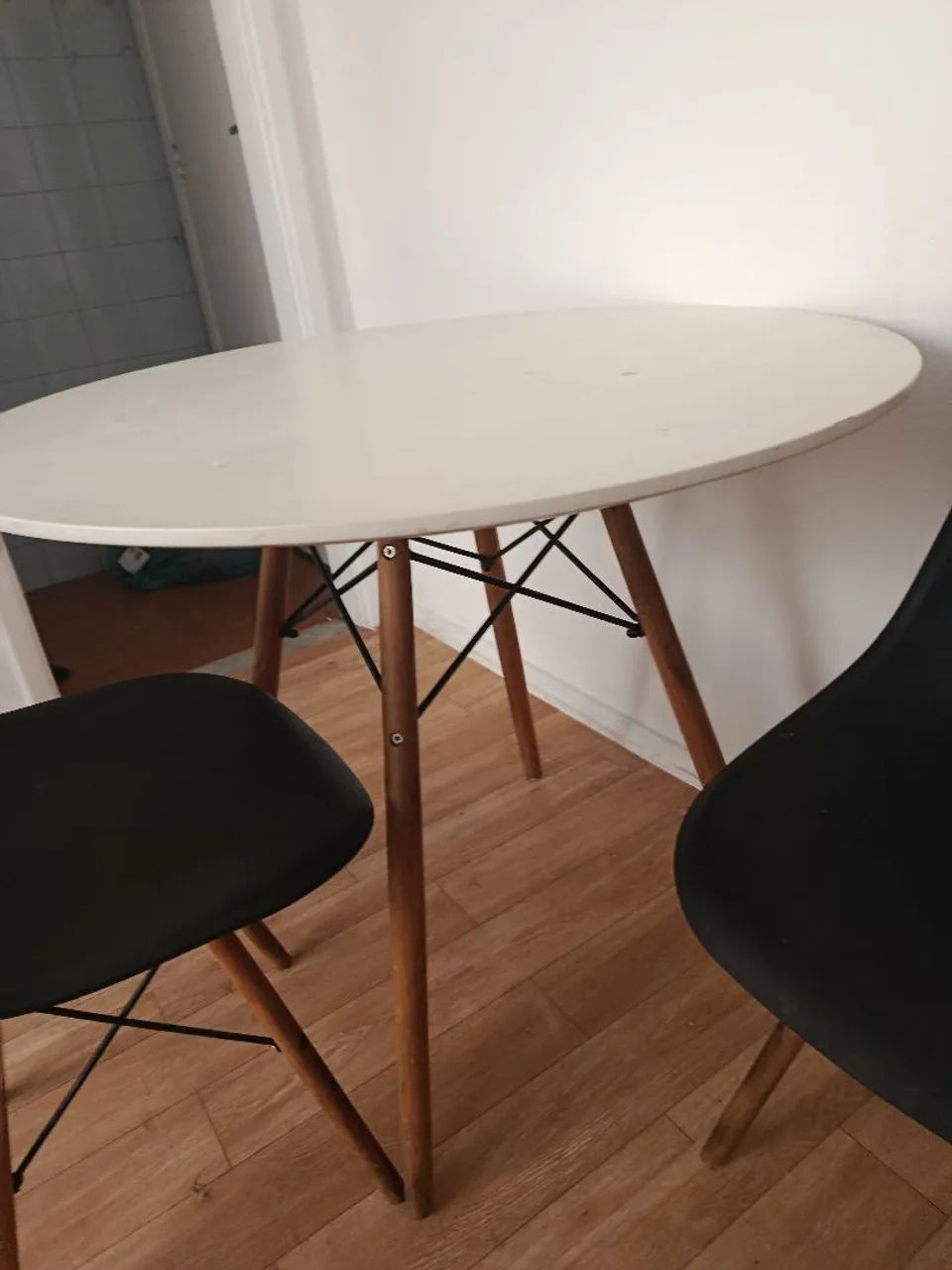 Mesa de jantar redonda 
