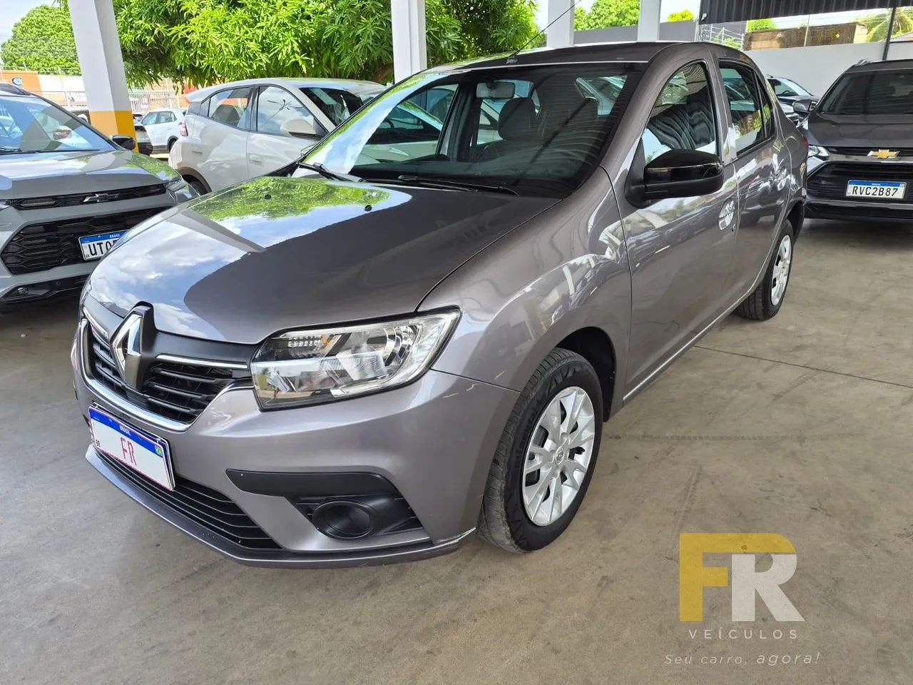 Renault Logan Zen Flex 1.0 12V 4P Mec. 2022 - Foto 2