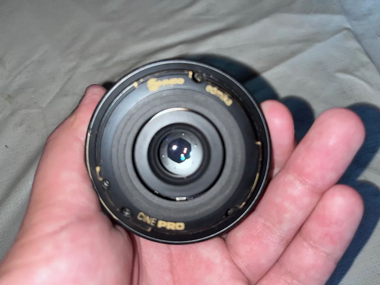 Lente Canon FD 24mm f/2.8 com mount adaptado para Ef (Funciona em Dslrs) - Foto 2