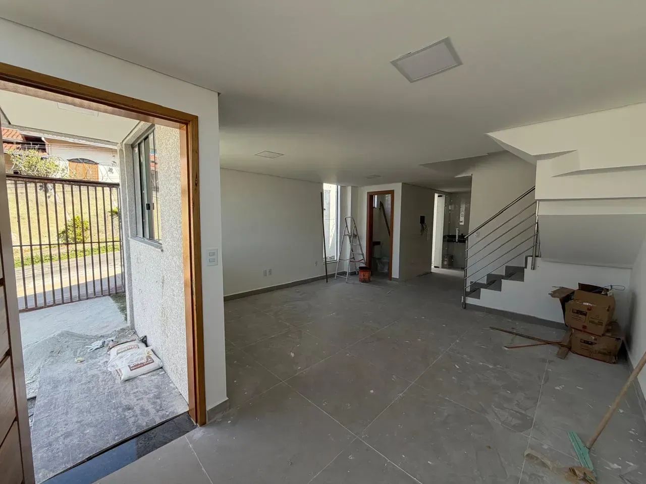Casa com 3 quartos sendo 1 suíte 3 banheiros 1 vaga