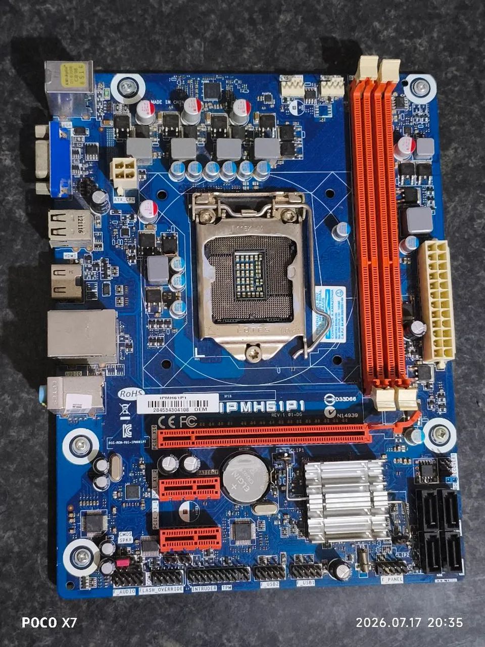 Placa mãe com defeito, modelo ipmh61p1