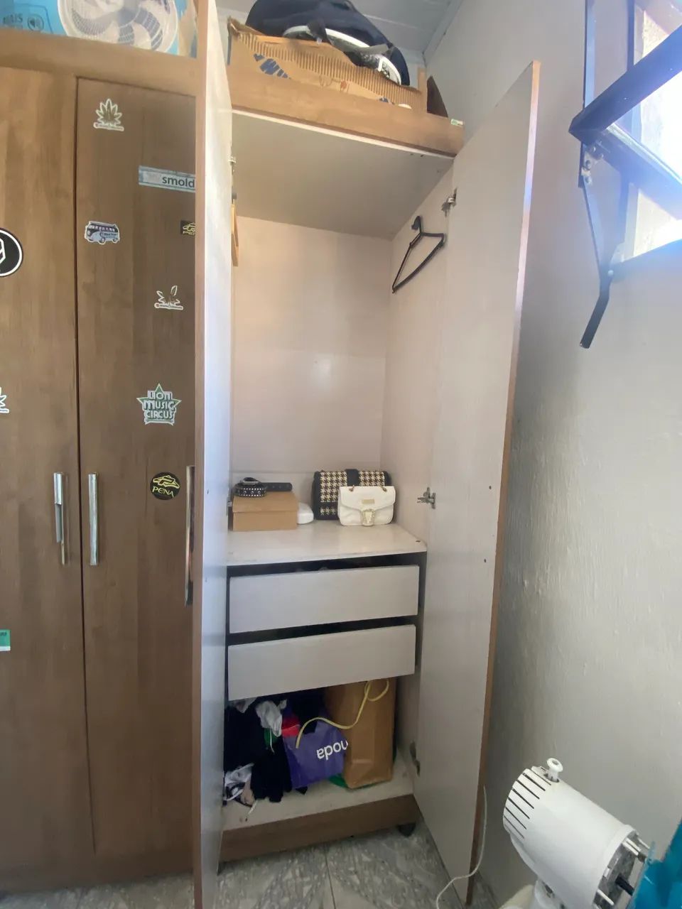 Vende-se cama de casal e guarda roupa usado.  - Foto 3