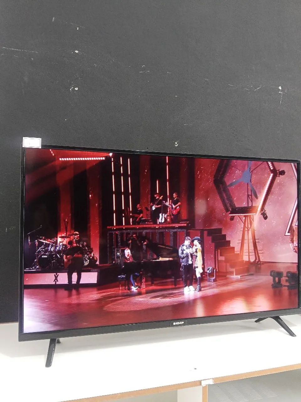 Smart Tv Semp Tcl 43 polegadas Sistema Android comando de voz  - Foto 2