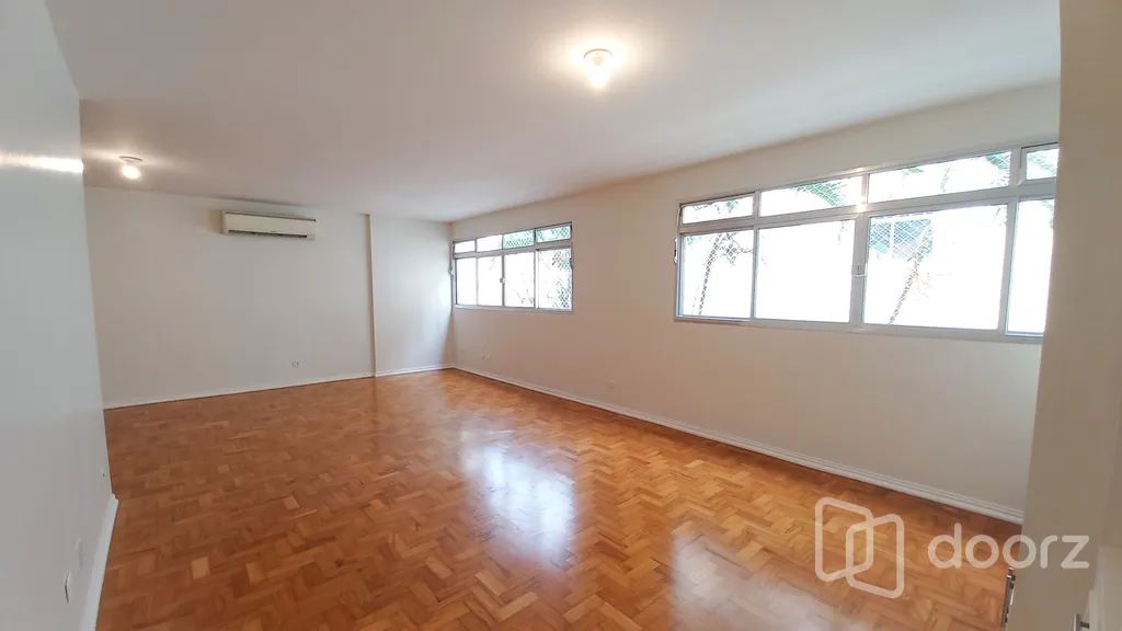 Imóvel na Pedroso Alvarenga com 3 dormitórios e 154m²