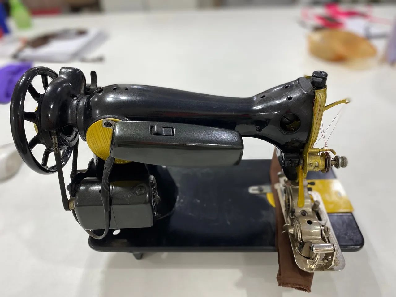 MÁQUINA DE CASEAR DOMÉSTICA  - Foto 3