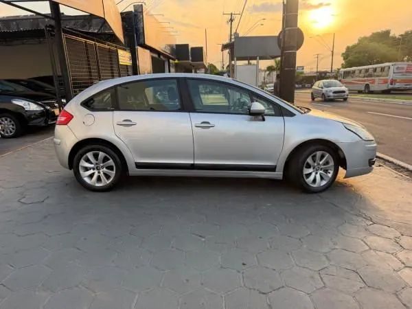 Citroën C4 C4 Excl./Excl. Solar. 2.0 Flex 16V Mec. 2011