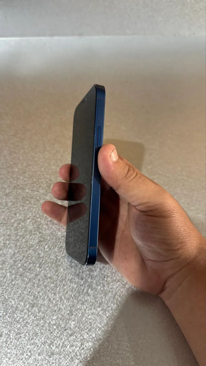 iPhone 12 - Foto 3