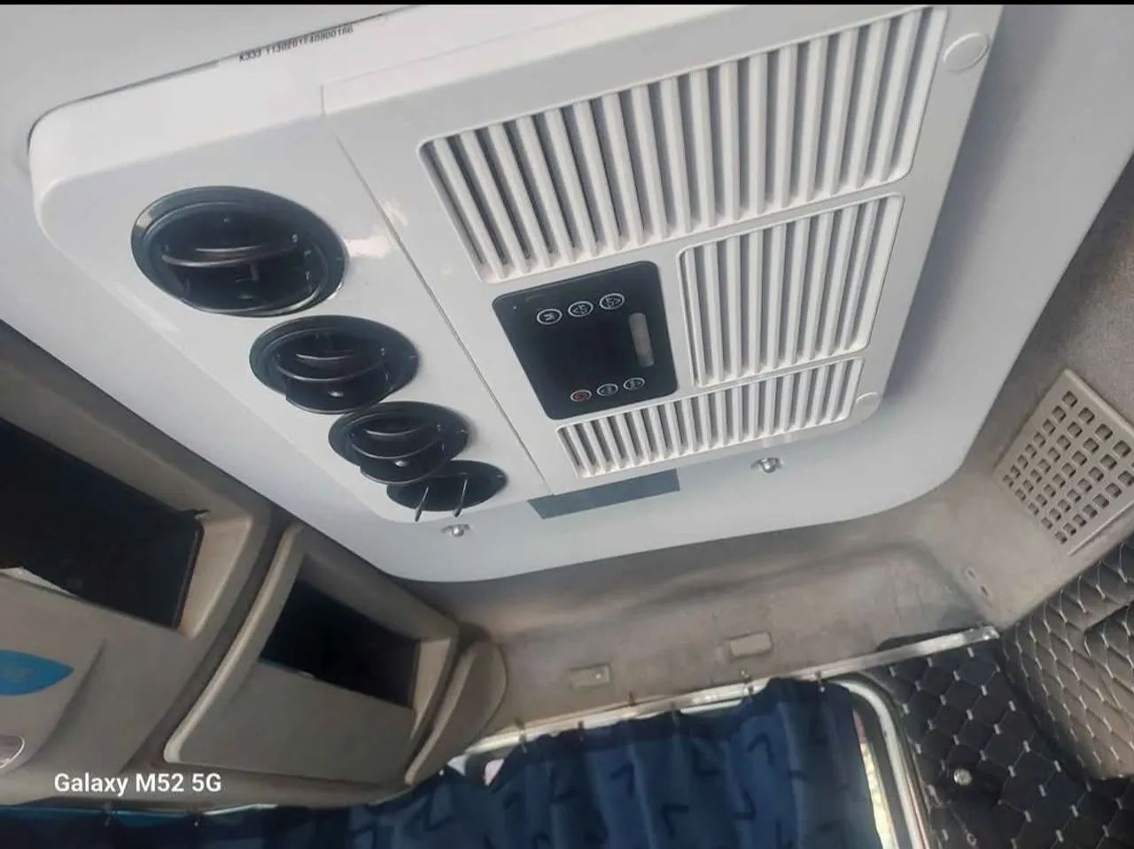 Caminhão Iveco Tector 240E25 - Foto 5