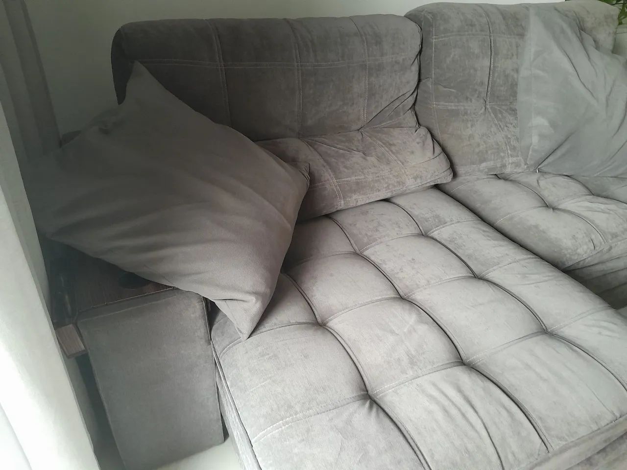 Vendo sofá  retrátil grande  - Foto 5