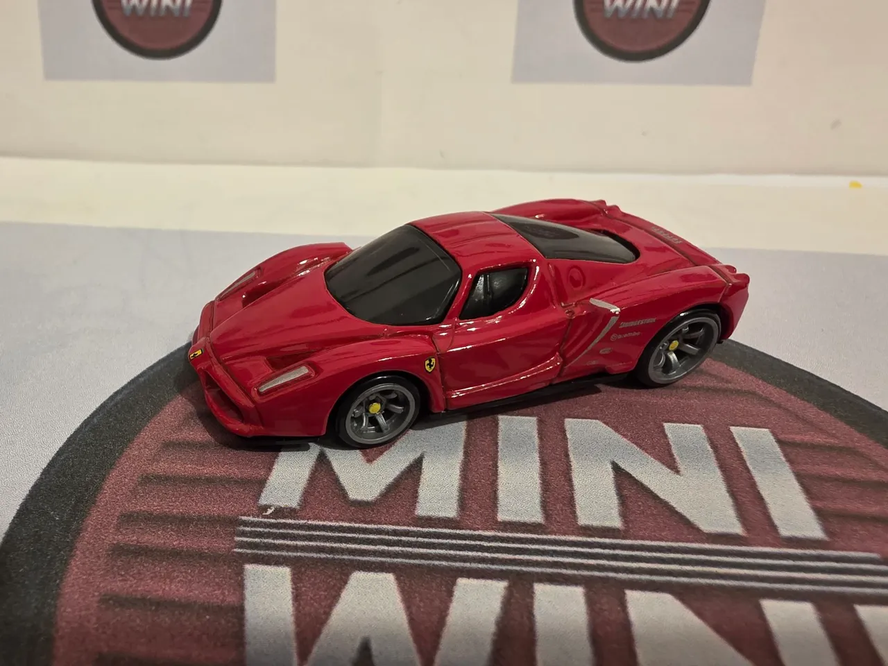 Hot Wheels Retro Ferrari Dino 246 GTS Casal20 - Hobbies e coleções
