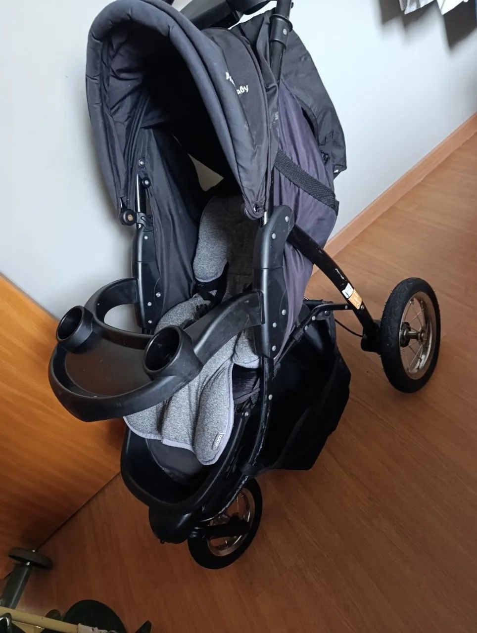 Carrinho de bebê três rodas  - Foto 2