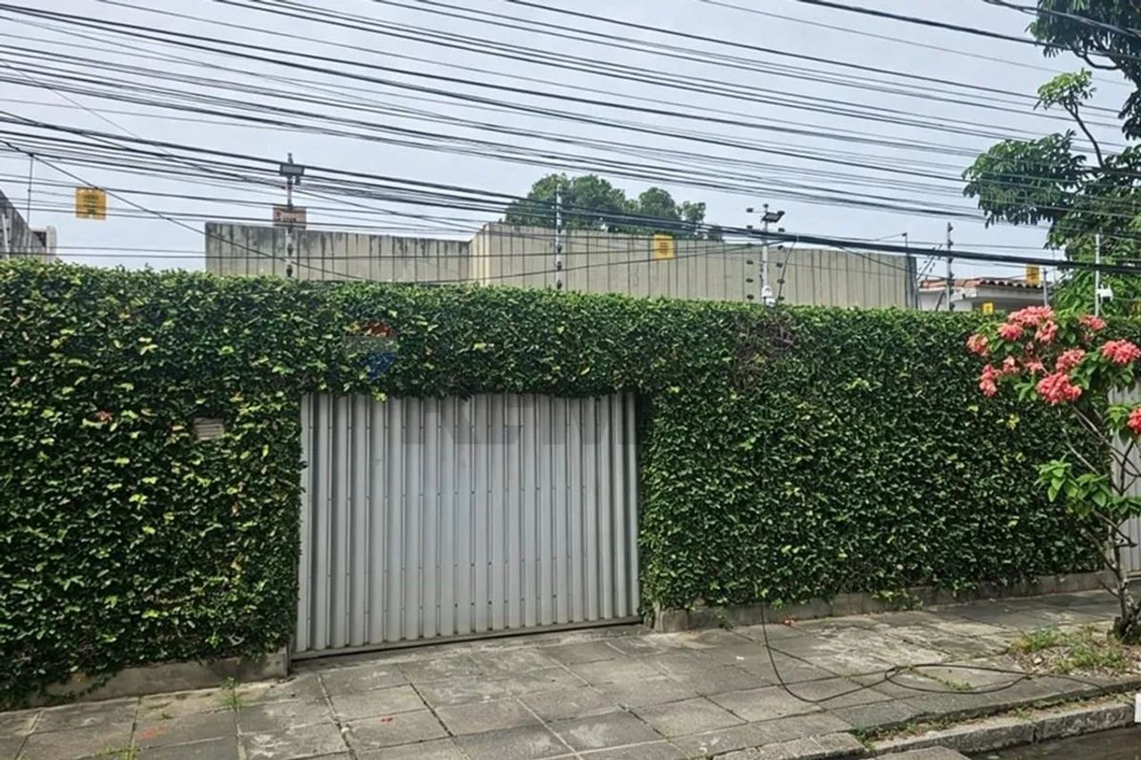 Excelente Casa com 380 m², Piscina no Cordeiro - Foto 4