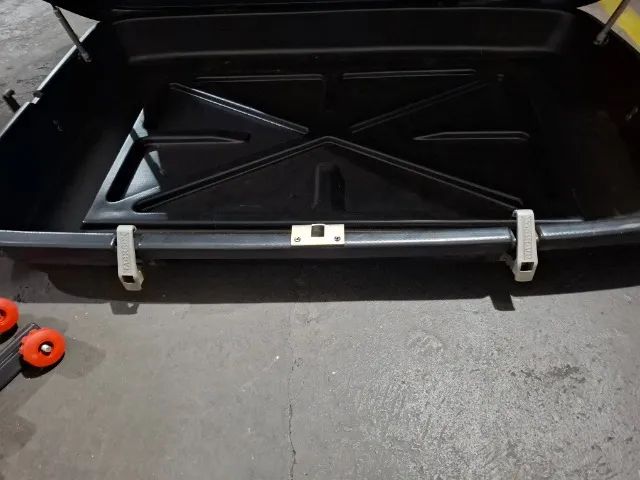 MALEIRO DE TETO RACKBOX 360L + KIT E BARRAS FIXAÇÃO 