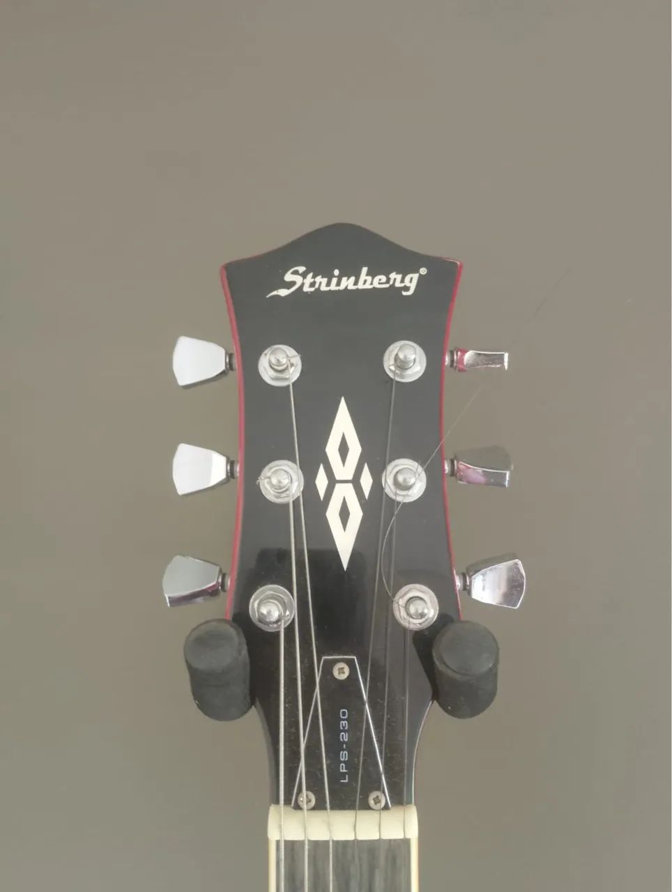 Guitarra strinberg e caixa amplificada sheldon - Foto 3