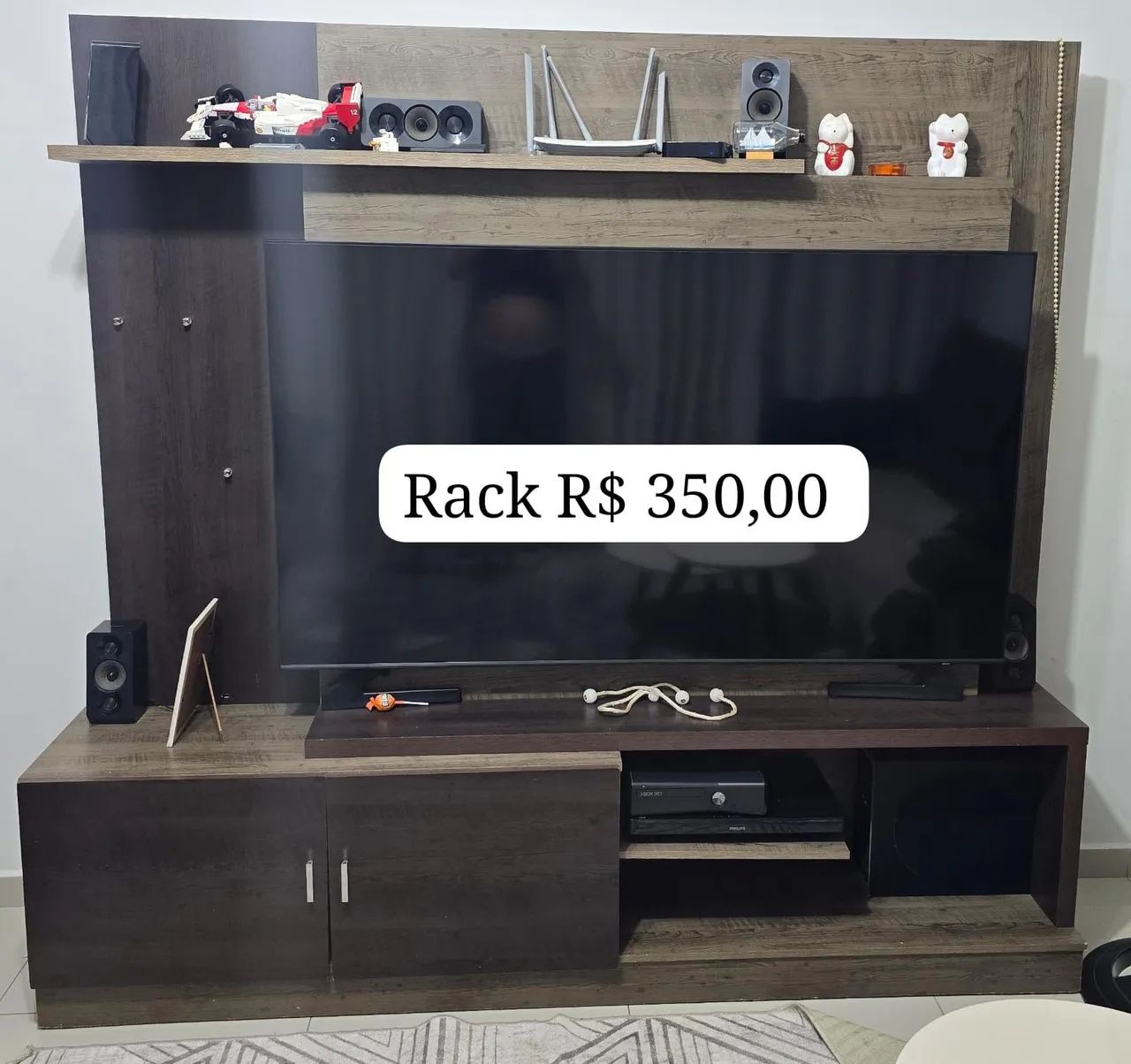 Mesa, rack, balcão bem conservados65704316780163123