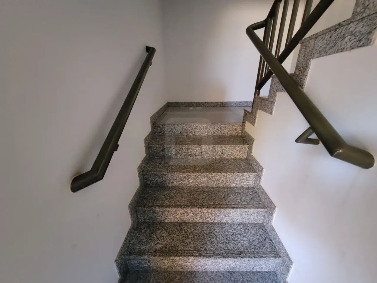 Apartamento Padrão em Uberlândia - Foto 4