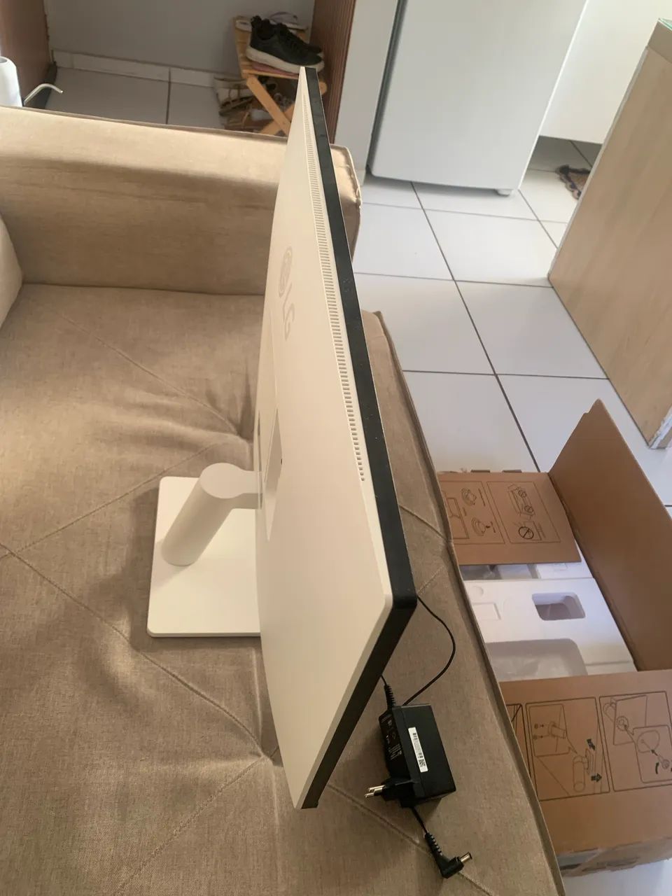 Monitor LG 4K Ultrafine 27polegadas - Foto 4