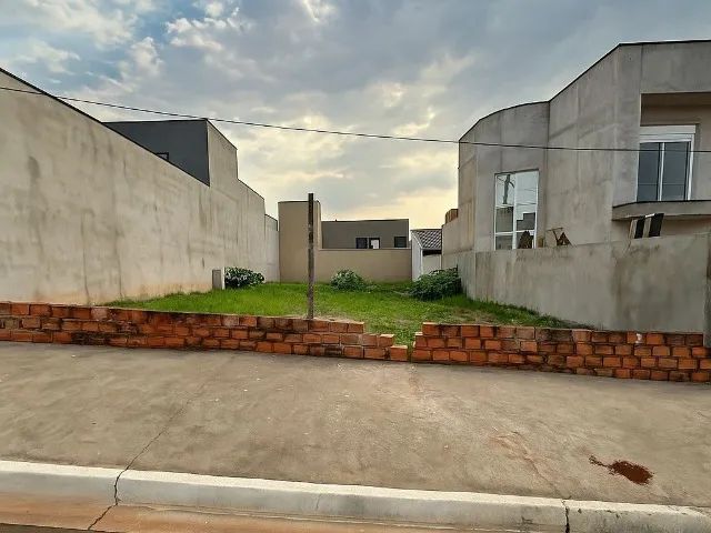 Vende-se terreno em Nova Odessa
