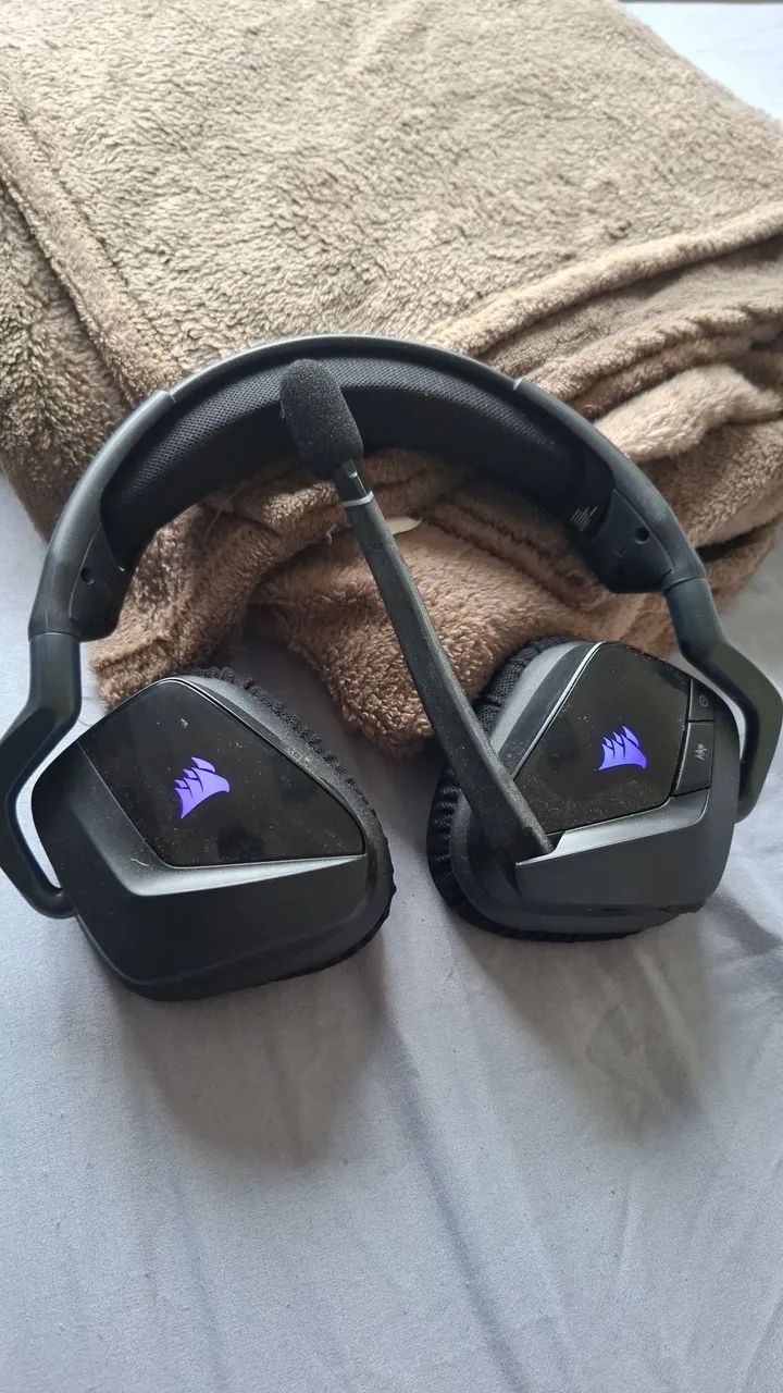 Headset gamer corsair void 