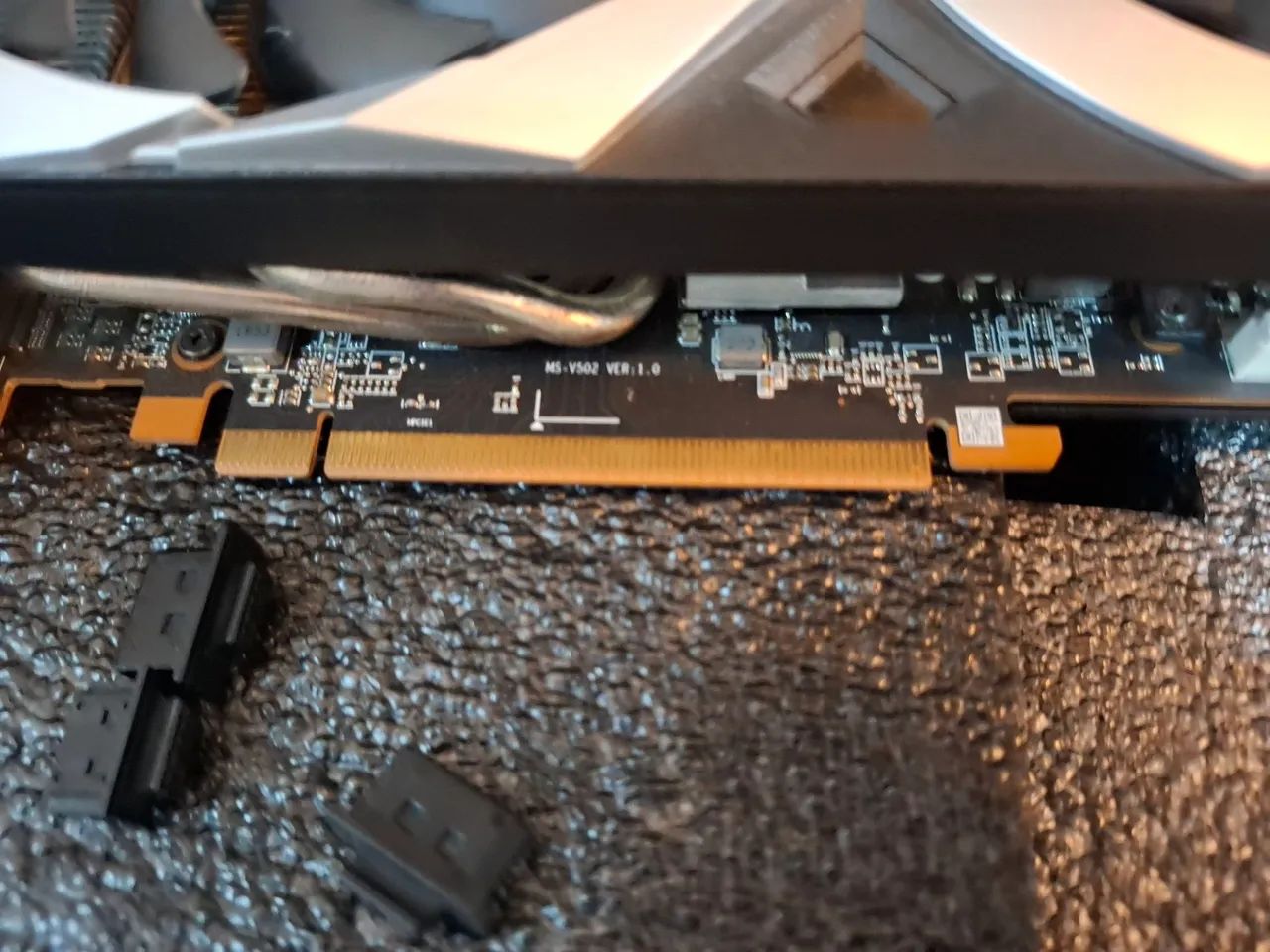 AMD Radeon RX 6600XT MSI Mach 2x - Foto 5