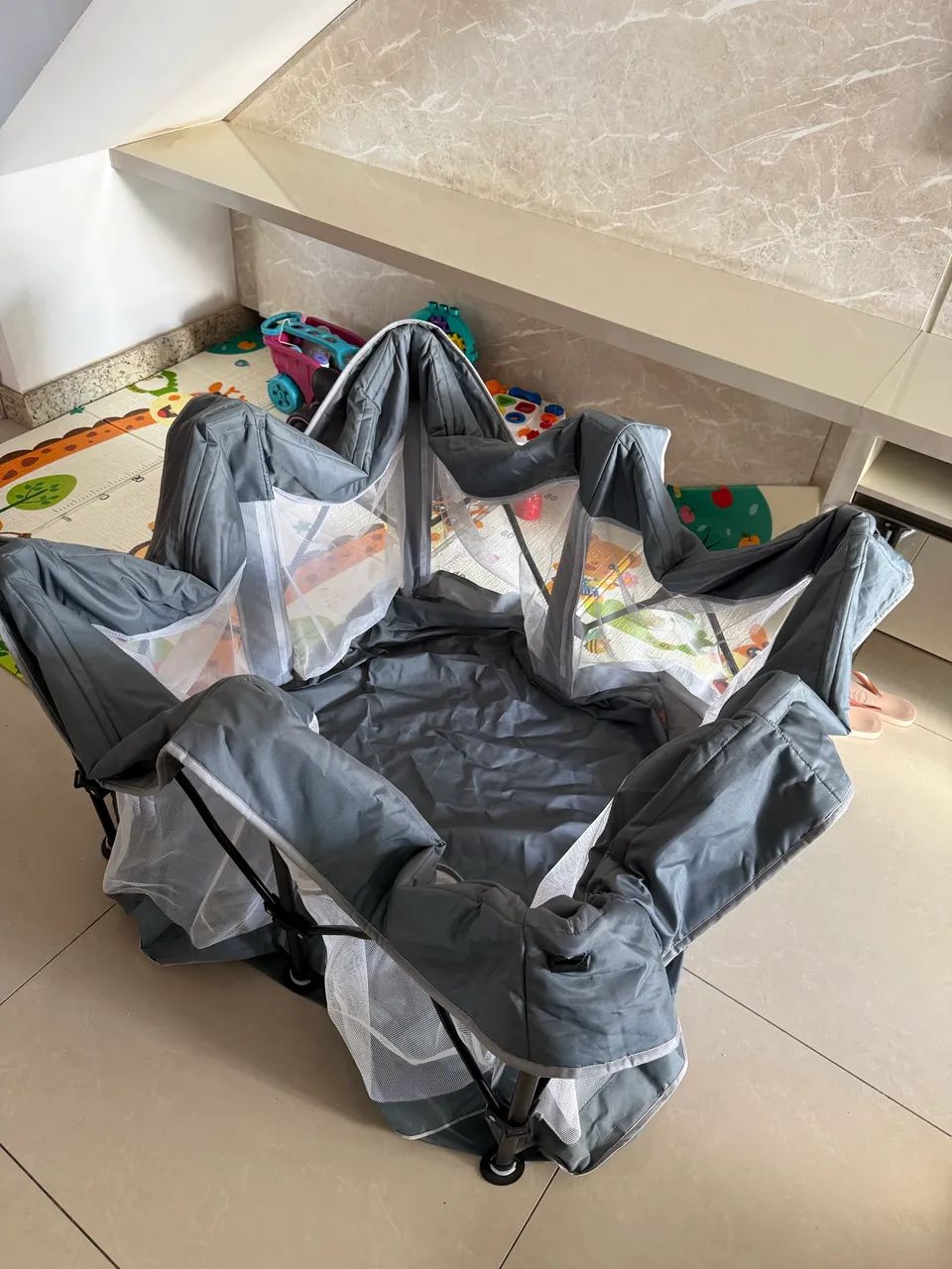 Cercado retrátil para bebê  - Foto 4