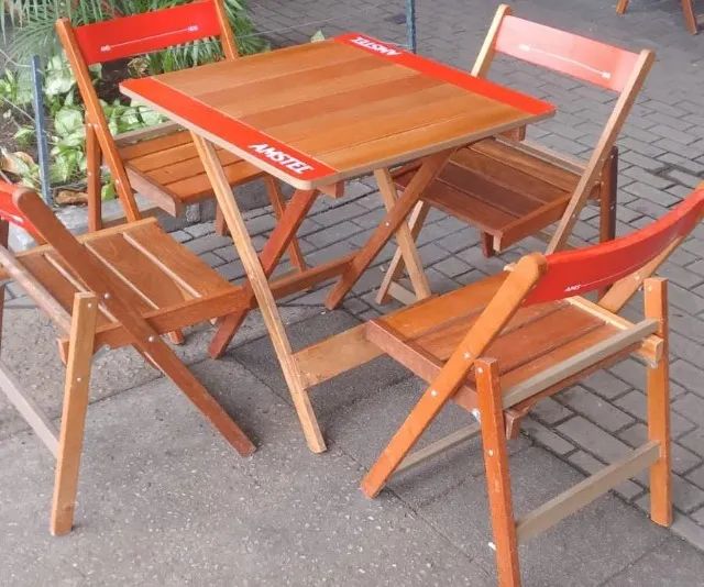 Conjunto de Mesa e Cadeiras Dobráveis em Madeira - Foto 2